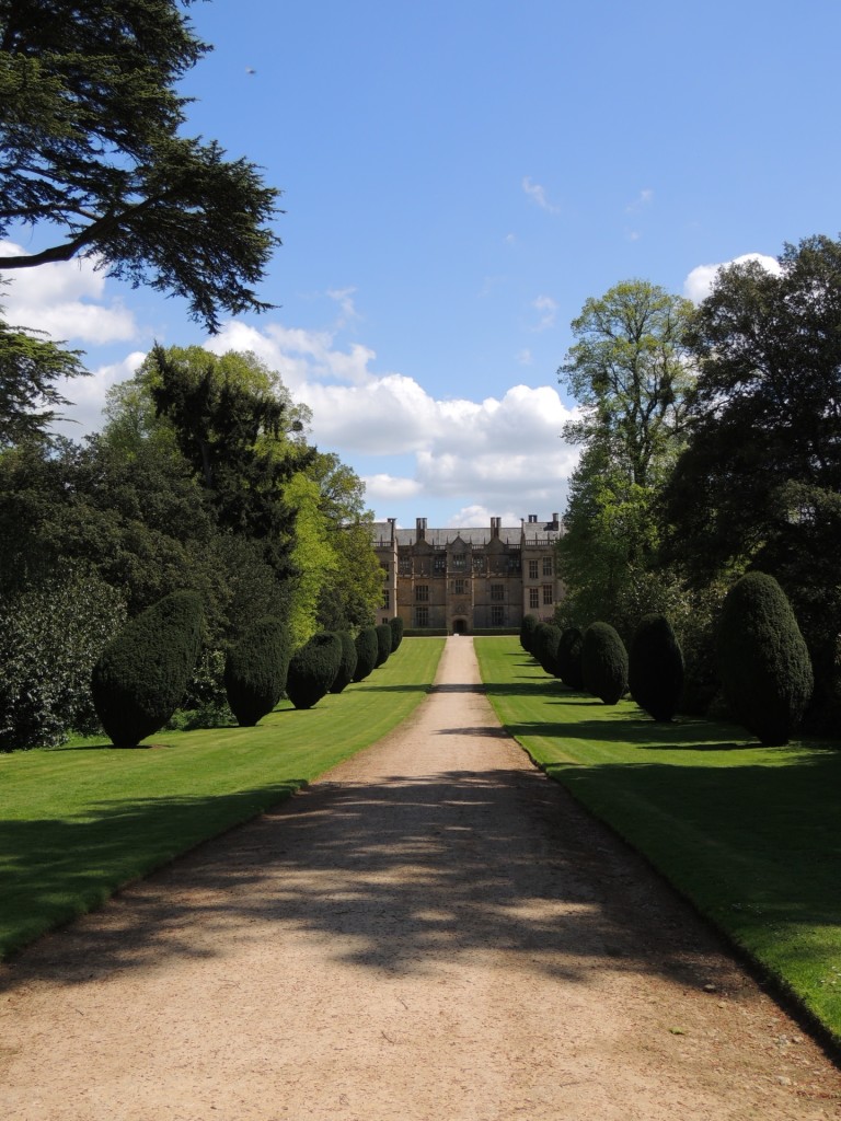 Montacute House Long Drive